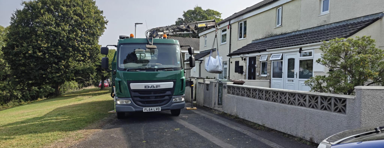 Skip Bag Hire Exeter. Skip bag and lifting crane.